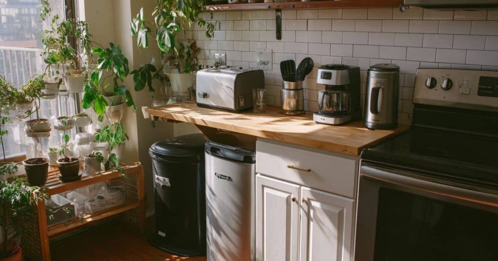 Apartment composting setup